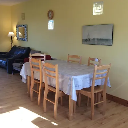 Rathgillen Mews Feriehus Nobber