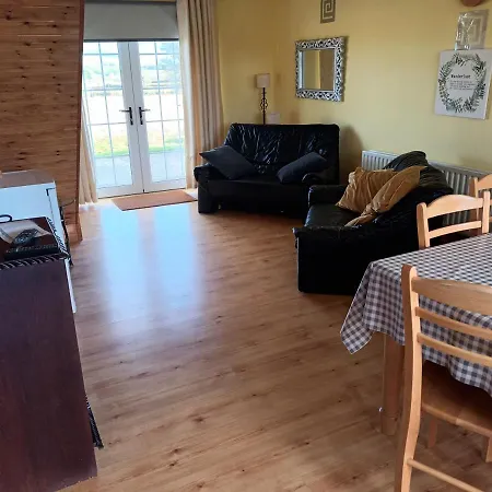 Feriehus Rathgillen Mews Nobber