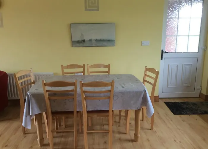 Rathgillen Mews Prázdninový dům *